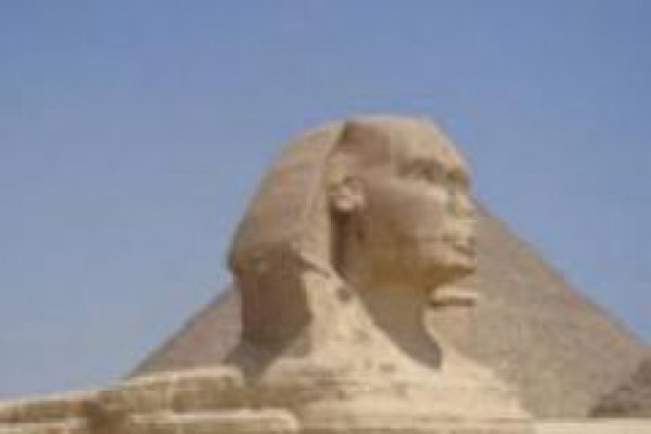 ეგვიპტეში მუზეუმებს ემტერებიან