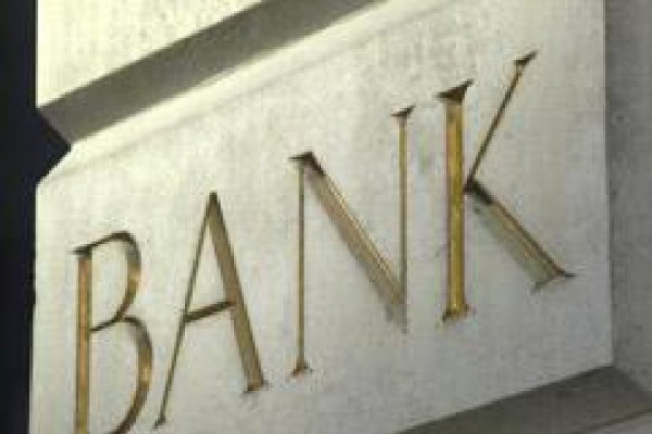 ზარალიანი ბანკები დიდხანს ვერ გაძლებენ