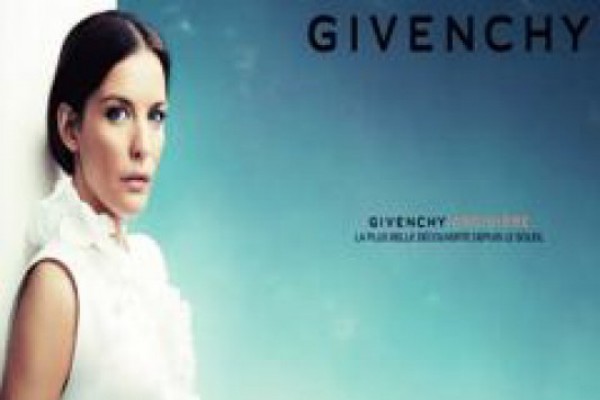 ლივ ტაილერი „Givenchy“-ის ახალი კოსმეტიკური საშუალებების სარეკლამო სახე გახდა(VIDEO)