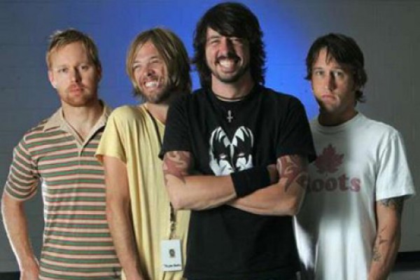 “Foo Fighters” არ დაშლილა