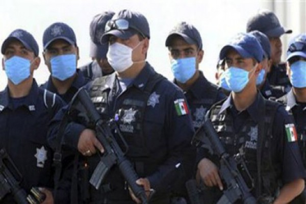 მექსიკელ პოლიციელებს „დონ კიხოტის“ წაკითხვა დაავალეს