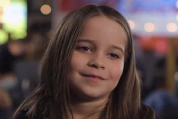 6 წლის მომღერალმა სრულიად ამერიკა „დაშოკა“