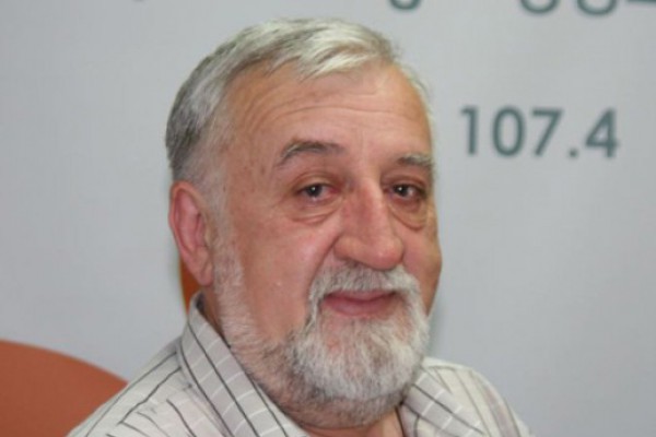 „ან რიგგარეშე არჩევნები, ან პოლიტიკური კრახი“