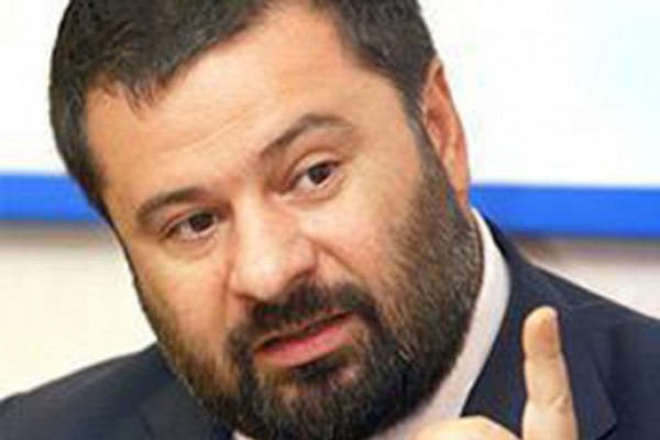 ეროსი კიწმარიშვილი: „სააკაშვილი მაგიდის ქვეშ იმალებოდა“