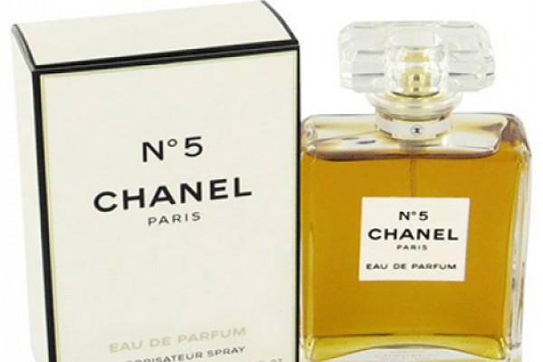 Chanel №5 არომატს იცვლის