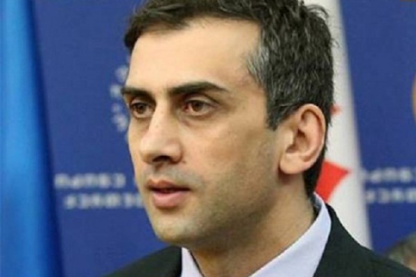 გიორგი კახიანი: „პრეზიდეტის სურვილია მუდამ პოლიტიკურ ეპიცენტრში იმყოფებოდეს“