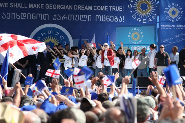 ბიძინა ივანიშვილი: ქვეყანა, სადაც პოლიტიკა ერთი, საღ აზრს მოკლებული, კაცის ხელშია, ვერ   განვითარდება