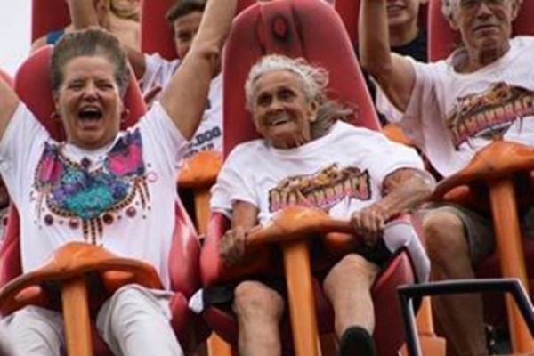 90 წლის პენსიონერმა იუბილე „ამერიკულ გორკებზე“ აღნიშნა(VIDEO)