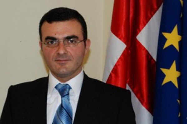 ეკონომიკური განვითარების ყოფილი მინისტრი ლაშა ჟვანია  საქართველოში „დაბრუნებას“  ითხოვს
