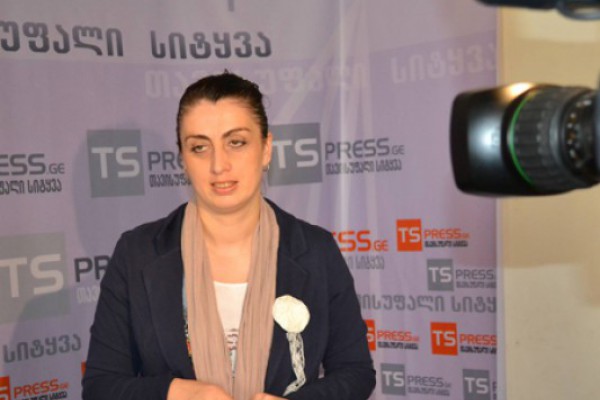 ჟურნალისტი ელისო ჯანაშია ეკა ბესელიასგან საჯარო ბოდიშს ითხოვს