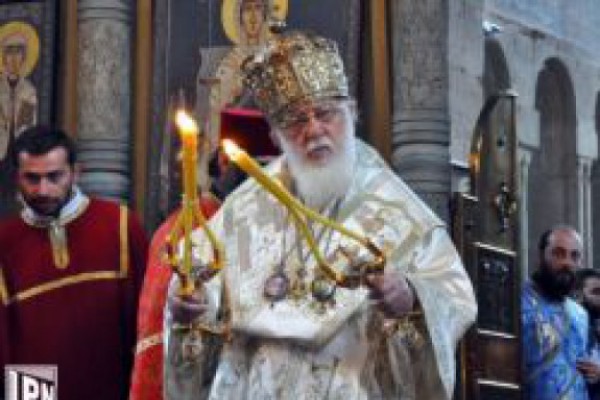 პატრიარქმა მედიას მოუწოდა, ნაკლებად გააშუქოს კრიმინალი