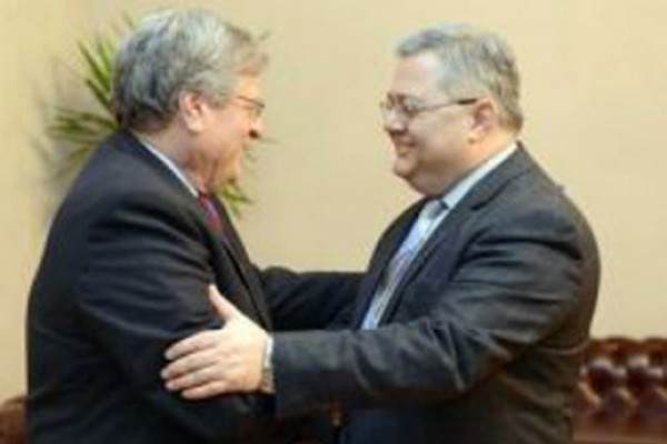 დავით უსუფაშვილი NDI-ის პრეზიდენტ კენეტ ვოლაკს შეხვდა