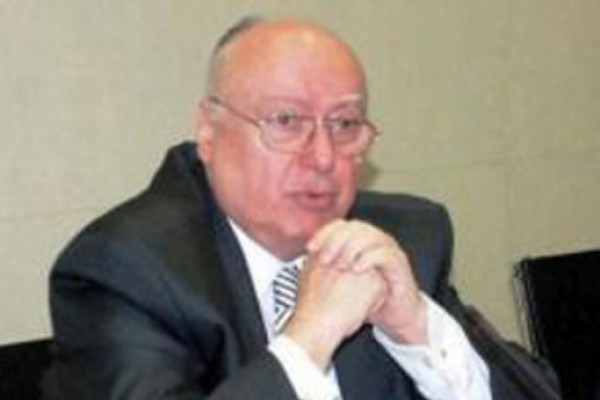 ტყემალაძის აზრით, ლარის კურსის 
