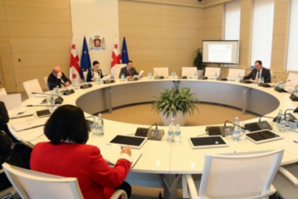 2015 წლიდან საქართველოს სამ სახელმწიფო უნივერსიტეტში ამერიკული პროგრამები განხორციელდება
