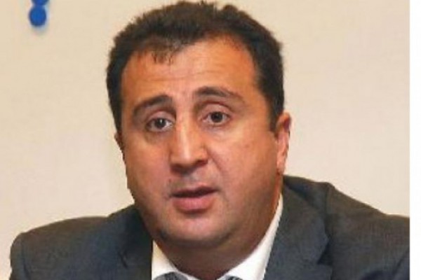 რას სთხოვს დროებითი ადმინისტრაციის ხელმძღვანელი პრეზიდენტს?