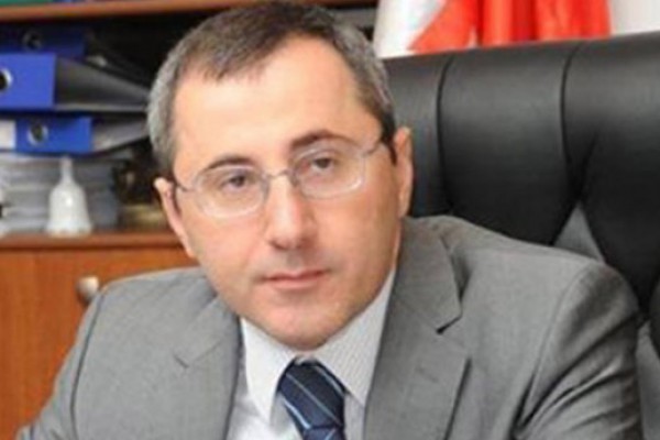 ადეიშვილი უკრაინიდან ქართველებს ციხეში ამოლპობით ემუქრება