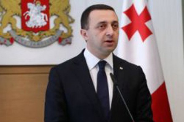 ირაკლი ღარიბაშვილმა ალექსანდრე ჭიკაიძის გადადგომის შესახებ ბრძანებას ხელი მოაწერა