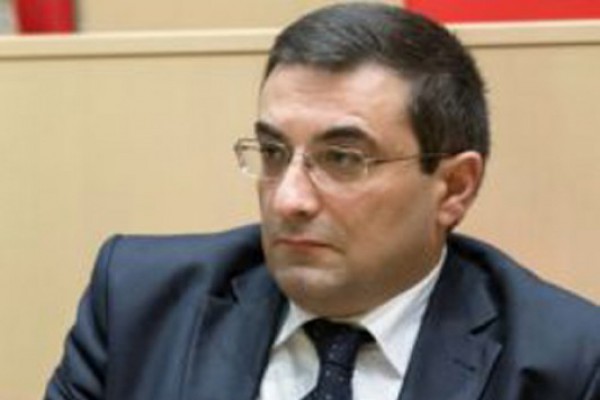 პრეზიდენტთან შეხვედრებზე კონკრეტულ კანდიდატურებზე საუბარი არ ყოფილა