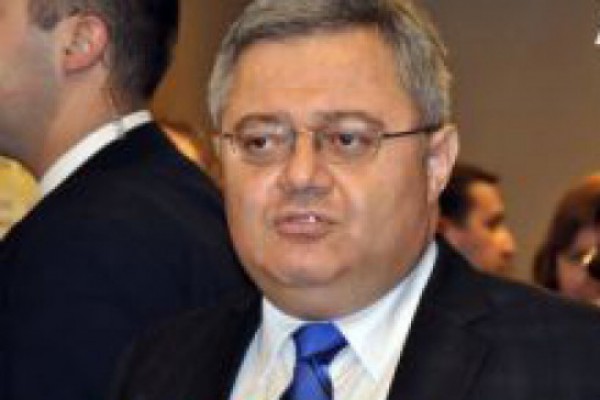 მნიშვნელოვანია, რომ ზურაბ ჟვანიას საქმეზე სპეკულაციები რაც შეიძლება მალე დასრულდეს