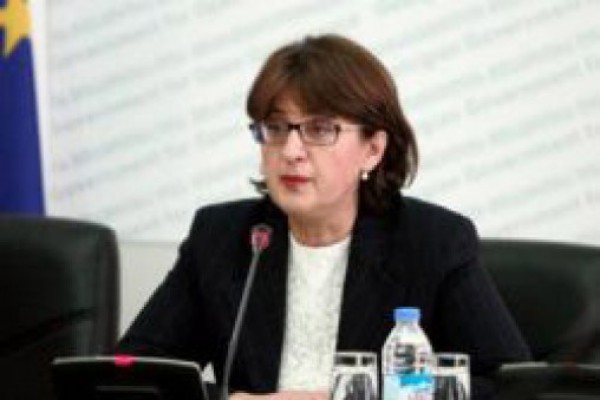 მაია ფანჯიკიძე ზურაბ აბაშიძის განცხადებებს საგანგაშო უწოდებს