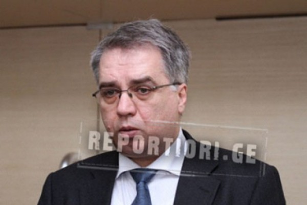 ჯანდაცვის სამინისტრო ხარჯებს დაახლოებით 70 000 ლარით შეამცირებს