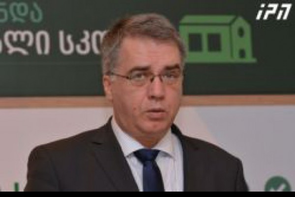 დავით სერგეენკო წამლებზე ქართულენოვანი ანოტაციების დართვის შესახებ კანონპროექტის მომზადებას საჭიროდ არ მიიჩნევს