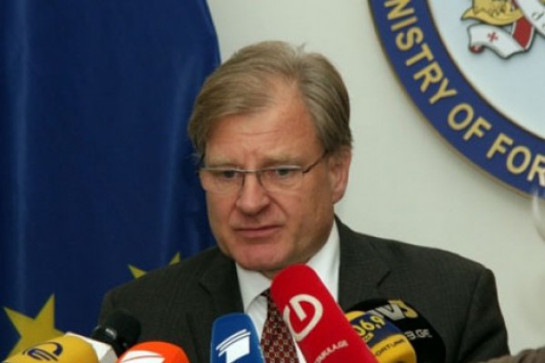 „მინისტრმა გვთხოვა, ე.წ. ხელშეკრულებაზე, ჩვენს დედაქალაქებს საქართველოს პოზიცია მივაწოდოთ“
