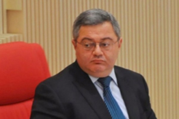 „პრემიერი მესამე მინისტრის შეცვლაზე მინიმუმ 24 საათით ადრე ჩამოყალიბდა“
