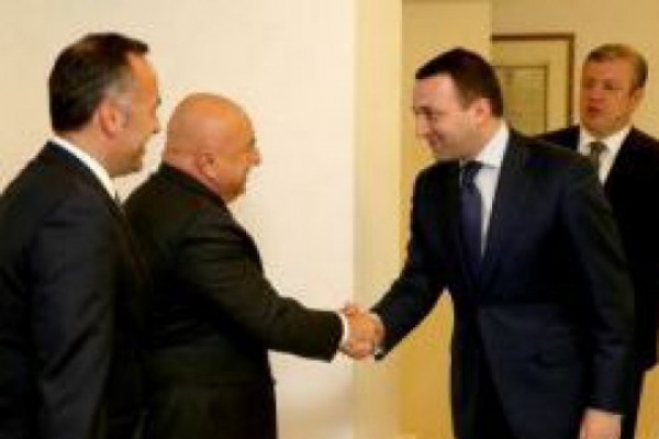 ირაკლი ღარიბაშვილი TAV Airports Holding-ის პრეზიდენტს შეხვდა