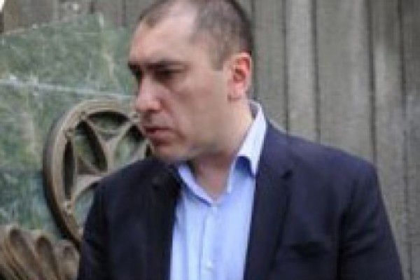 ოპოზიციაში მყოფი 