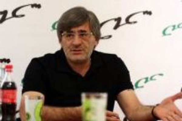 არ მაინტერესებს სხვა ქვეყნებში როგორ გაიყიდება ბილეთები, პირველ რიგში, ბილეთები უნდა მიიღოს ჩვენმა გულშემატკივარმა