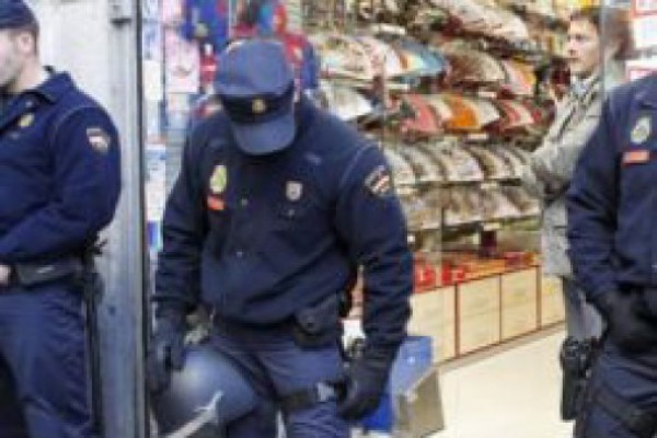 ესპანეთის პოლიციამ სპეცოპერაციის დროს საქართველოს 32 მოქალაქე დააკავა