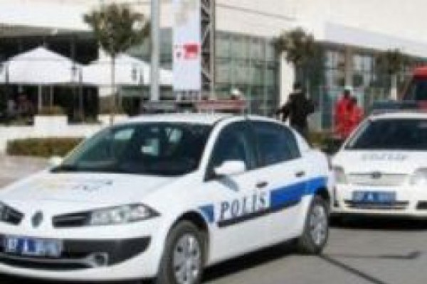 თურქეთის ქალაქ დიარბაქირში ორი დღის განმავლობაში სამი პოლიციელი მოკლეს