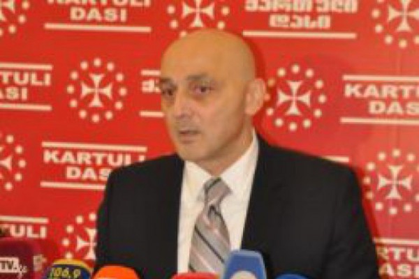 ჯონდი ბაღათურია ელექტროენერგიის ტარიფის მატებასთან დაკავშირებით აქციების გამართვას გეგმავს