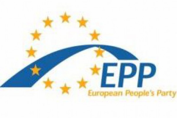 EPP მიესალმება უგულავას გათავისუფლებას, თუმცა კვლავაც შეშფოთებულია შერჩევითი სამართლის გამო