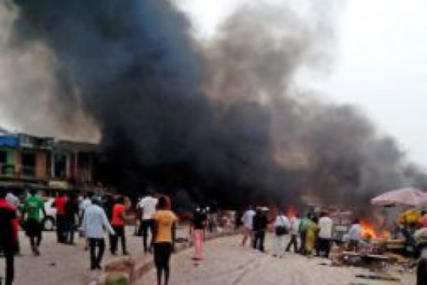 ნიგერიაში მეჩეთში აფეთქებას ათობით ადამიანი ემსხვერპლა