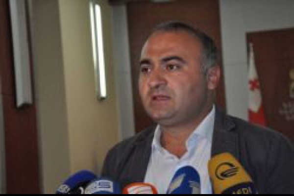 ის ვინც ქონების მთავარი ჩამომრთმეველი იყო, აგერ გვიზის მთავარი პროკურორობის კანდიდატად