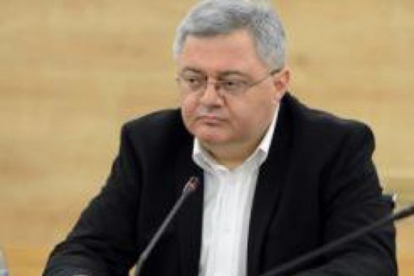 ამა თუ იმ ქვეყნის საზღვრების რაც შეიძლება ნაკლები დარღვევები გვინდა ვიხილოთ