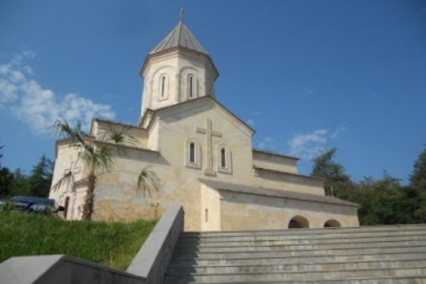 გურჯაანში სამების საკათედრო ტაძარი გაქურდეს