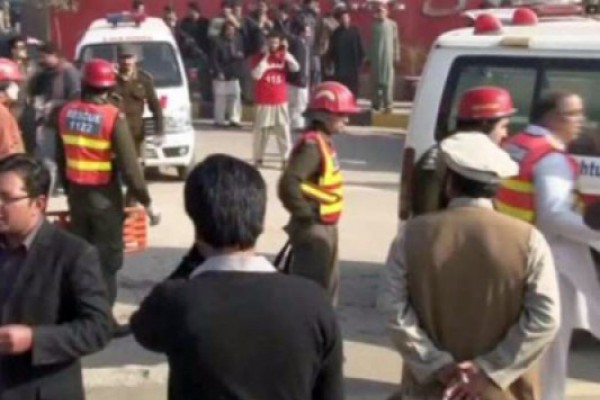პაკისტანში თვითმკვლელის აფეთქებას 38 ადამიანი ემსხვერპლა