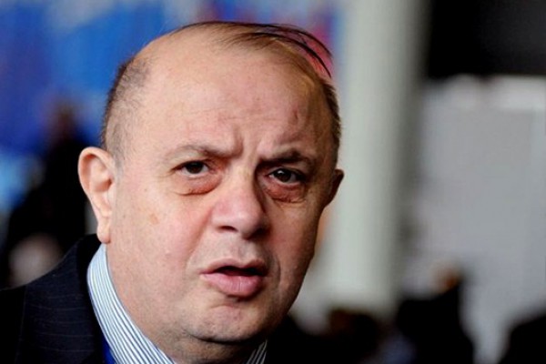 თამაზ მეჭიაური საფინანსო ინსპექციის დონეზე ავიდა და ერთხელ ინსპექტორიც კი იყო, მაგრამ ნატო-ში ამ კაცის შესწავლას არ დაიწყებენ