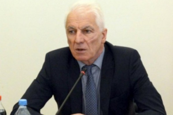 ხიდაშელმა ომის სფეროში კომპიუტერული თამაშები მაინც უნდა იცოდეს