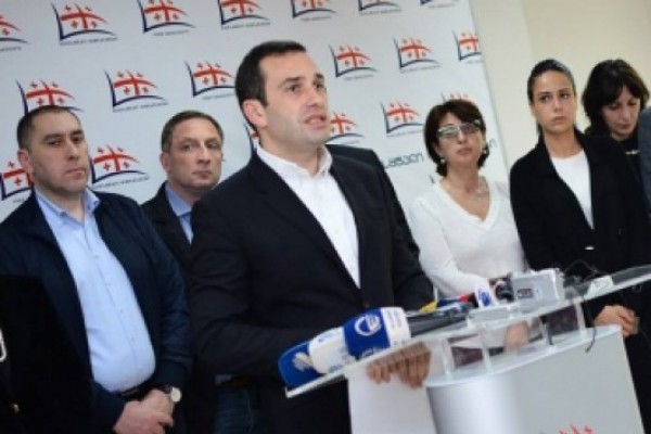 პრაქტიკულად ივანიშვილმა „თავისუფალ დემოკრატებს“ საარჩევნო კამპანიის დაწყება ”მოგვილოცა”