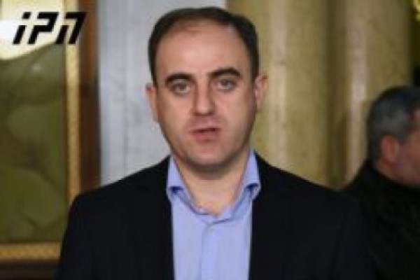 დავით ნარმანია - გპირდებით, რომ საკრებულოში ძალიან საინტერესო მოხსენება იქნება