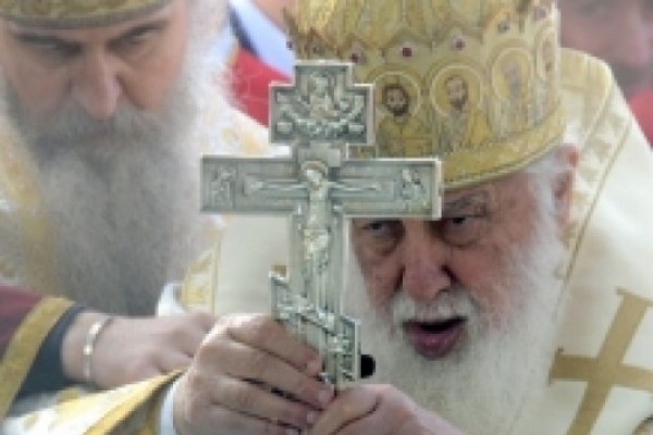 ჩვენ ვერ მივიღებთ მონაწილეობას კრებაში, რადგან ზოგიერთი საკითხი ჩვენთვის მიუღებელია