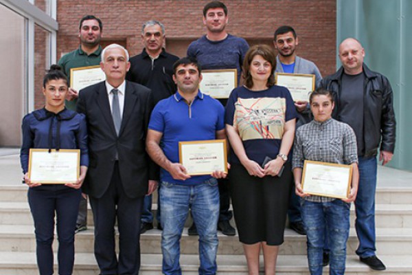 ქართველ ძიუდოისტებს სპორტში შეტანილი წვლილისთვის თბილისის საკრებულომ მადლობის სიგელები გადასცა
