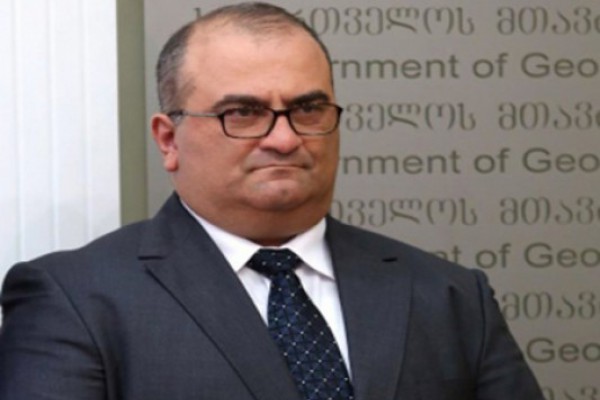 თუ აღმოჩნდა მტკიცებულებები შაჰინის სკოლის მიერ ბავშვების ტერორიზმში ჩართვის შესახებ, ეს იქნება სამართლებრივი დევნის საფუძველი