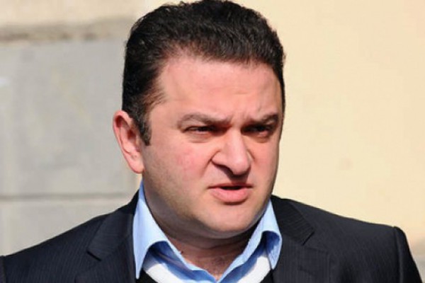 გედევან ფოფხაძე: NDI-ის კვლევის პროგნოზები პელეს პროგნოზებს ჰგავს - ყველა ვარიანტში სხვა იგებს