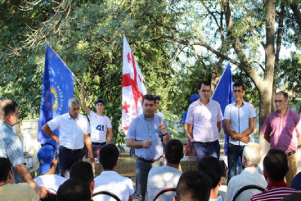 რუსლან გაჯიევი სოფელ ყაჩაღანში ახალგაზრდებს შეხვდა