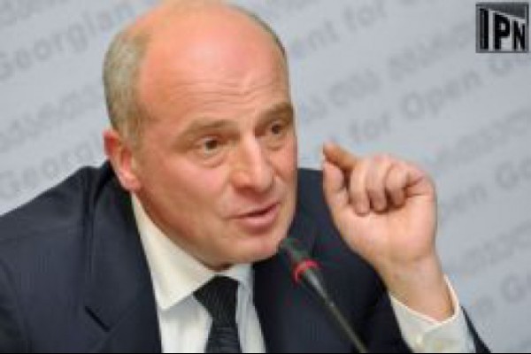 გიორგი კვირიკაშვილმა დავით კირვალიძეს პრემიერ-მინისტრის მრჩევლის პოზიციის დაკავება შესთავაზა